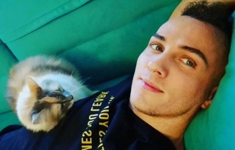 Mihai Trăistariu primește mesaje de la mașina de spălat: „Nu vreau să o vând, că poate e un semn”