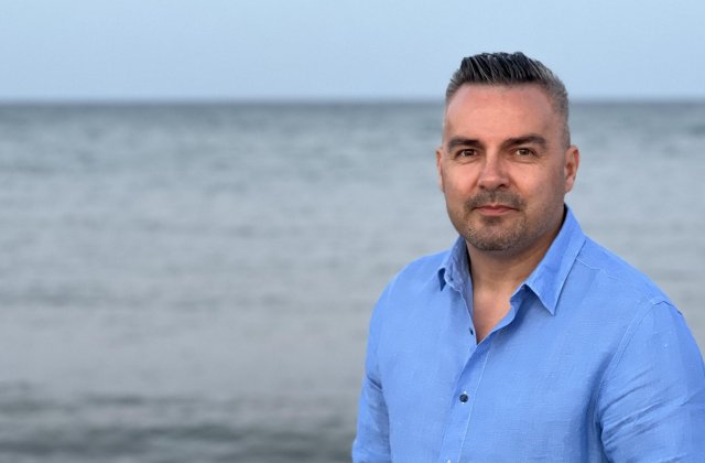 Corespondentul Pro TV Marius Buga a fost reținut pentru act sexual cu un minor