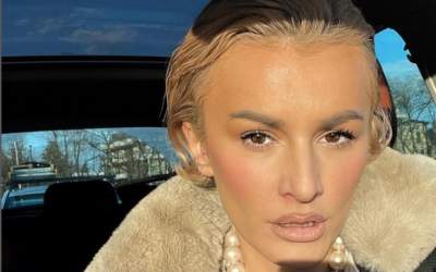 Ruxi s-a umplut de bube pe...