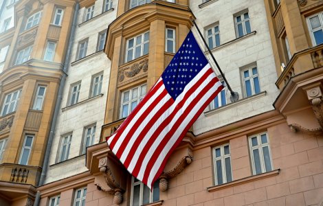 Ambasada SUA la Moscova le-a cerut cetățenilor americani să părăsească de urgență Rusia