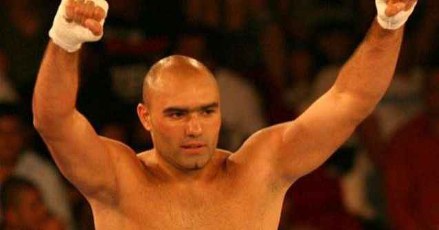  Box  Bogdan Dinu l-a invins pe Kertson Manswell prin KO tehnic