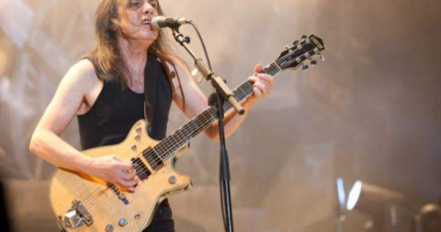 Malcolm Young, fost membru AC/DC, diagnosticat cu dementa