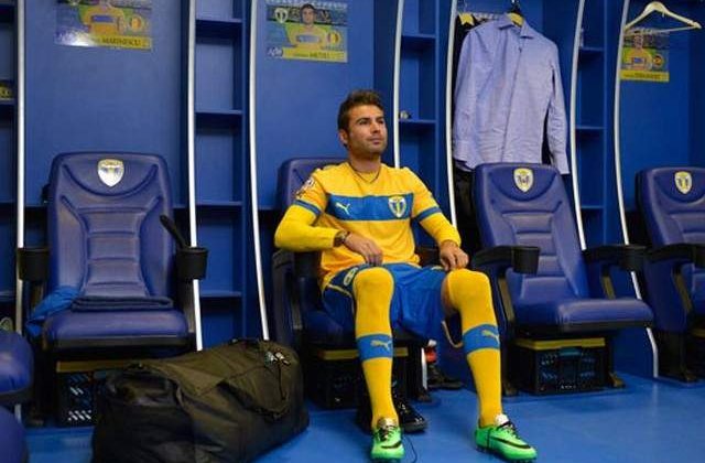Petrolul Ploiesti i-a reziliat contractul lui Adrian Mutu