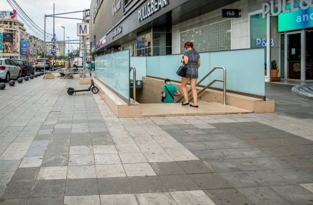 Primăria Sectorului 3 a fost amendată pentru lucrările din Piața Unirii. Acum este obligată să aducă zona la starea inițială