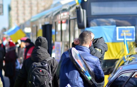 Românii din Polonia: La granița cu războiul, viața e mai sigură. Țara a reușit să țină inflația sub control