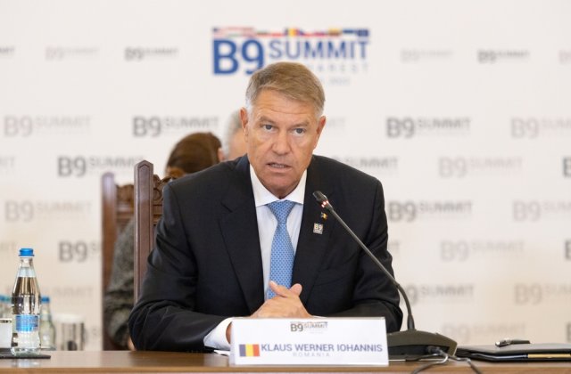 Klaus Iohannis a transmis un mesaj dur la adresa Rusiei, la Summitul B9 de la Varșovia: &bdquo;Să ne asigurăm că este actul final&rdquo; 