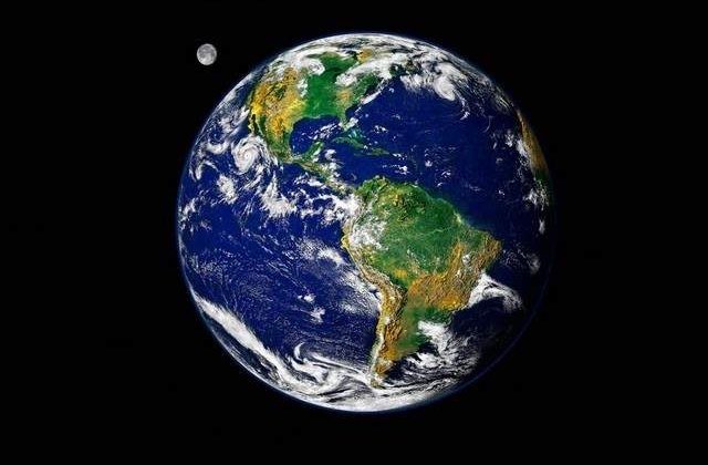Studiu: 50% din cantitatea de apa de pe Terra este mai veche decat Sistemul Solar