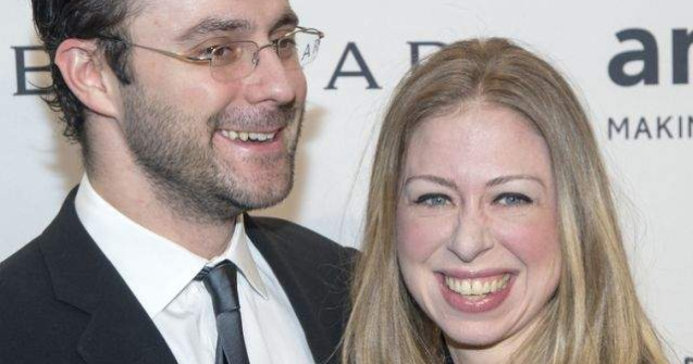 Chelsea Clinton a devenit pentru prima data mama