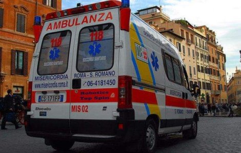 O fetita a murit in urma eruptiei unui vulcan noroios in Sicilia