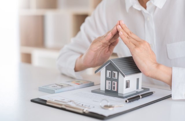 Rom&acirc;nii sunt tot mai interesați de asigurările de locuință după cutremurele din Turcia și Gorj