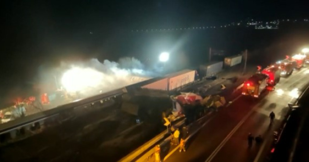 „Cel mai grav accident feroviar cunoscut vreodată de Grecia”: cel puțin 32 de morți și 85 de răniți după coliziunea dintre două trenuri