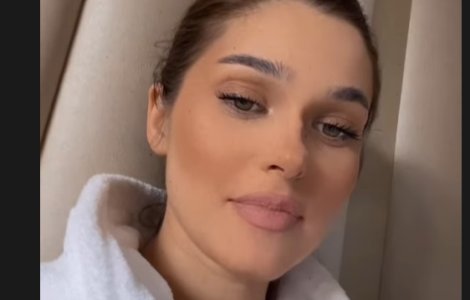 Theo Rose, mărturisiri cu lacrimi în ochi pe Instagram. Artista și-a întâlnit idolul: „Pe lângă faptul că e coincidența asta cu sarcina...”