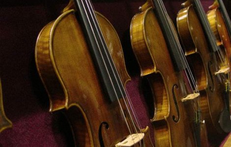  Top  Top 10 PROBLEME zilnice de care poti scapa cu ajutorul muzicii