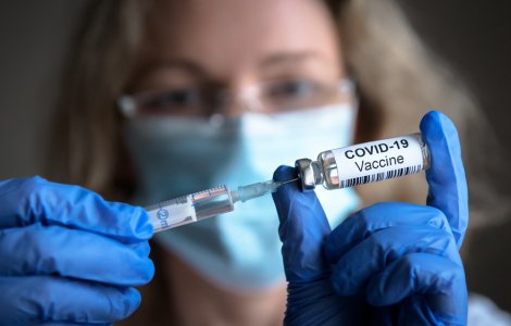 România nu mai vrea să cumpere vaccinuri anti-COVID-19. Ce spune Rafila