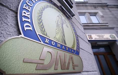 Fostul primar al Timișoarei, Nicolae Robu, audiat la DNA în calitate de suspect