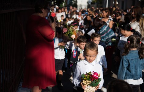 Noua structură a anului şcolar 2023-2024 a fost semnată de ministrul Educației