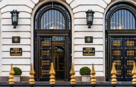 Sediul BNR a fost cuprins de fum. Clădirea a fost evacuată de urgență