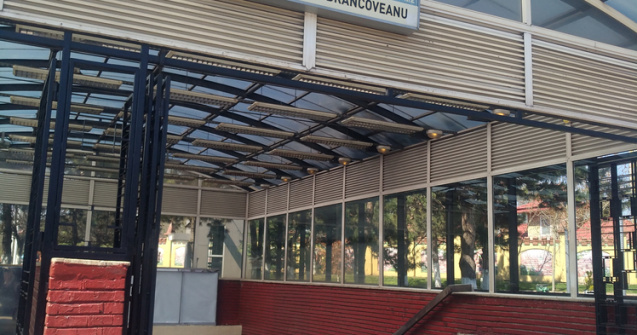 Alertă la stația de metrou Constantin Brâncoveanu. Pompierii fac verificări