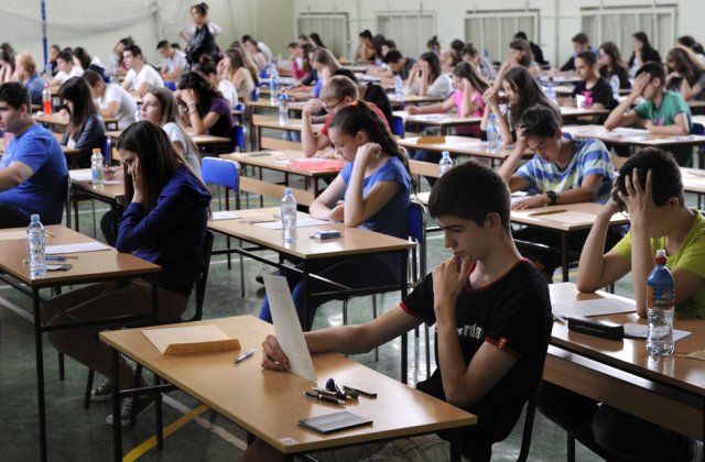 A fost publicat Ghidul simulărilor examenelor naționale. Calendarul simulărilor