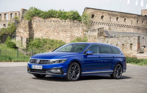 OFICIAL: Viitorul Volkswagen Passat, disponibil doar în variantă break. Livrările încep în toamnă