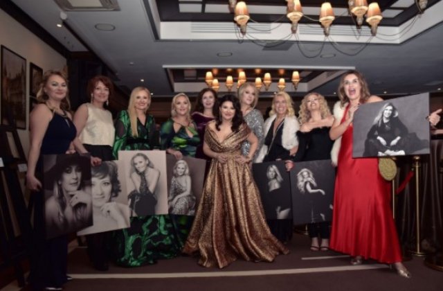 Expoziția și gala Fabulous over 40