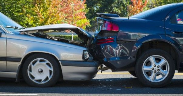 Brokerii de asigurări se opun plafonării prețurilor RCA