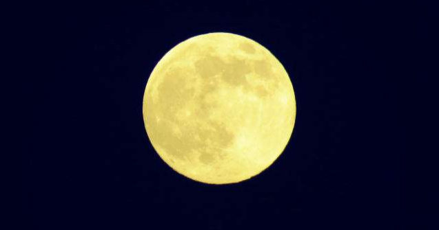 O eclipsa totala de Luna va avea loc pe 8 octombrie