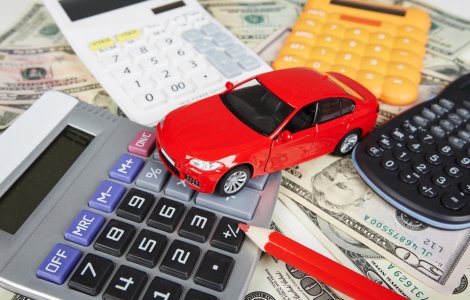 Tarifele RCA, plafonate la nivelul din februarie 2023. Șoferii rămân cu prețurile mai mari chiar și cu 700 de lei