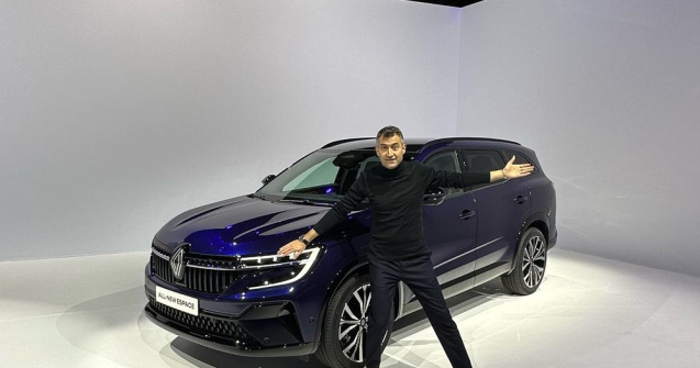 Am văzut pe viu noul Renault Espace și am aflat cum s-a transformat monovolumul în SUV