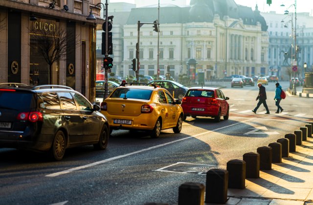 Guvernul a am&acirc;nat, din nou, plafonarea tarifelor RCA. Cu c&acirc;t s-au scumpit asigurările &icirc;n ultima săptăm&acirc;nă