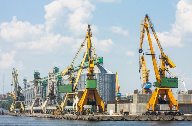Explozie puternică la Șantierul Naval Midia. Trei muncitori au fost răniți