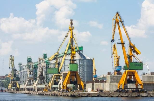 Explozie puternică la Șantierul Naval Midia. Trei muncitori au fost răniți