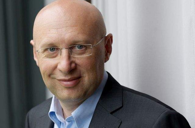 Cine este ROMANUL care a castigat premiul Nobel pentru chimie