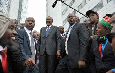 Presedintele kenyan, primul sef de stat care apare in fata Curtii Penale Internationale