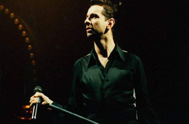 Depeche Mode lanseaza un album live in noiembrie