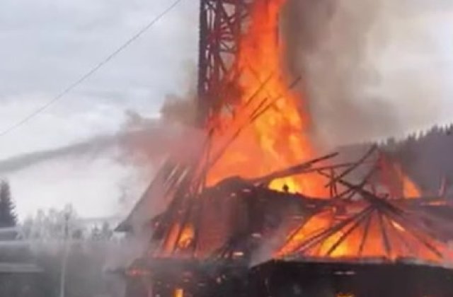 Incendiu la Biserica de Lemn din Borșa chiar &icirc;n ziua de Florii