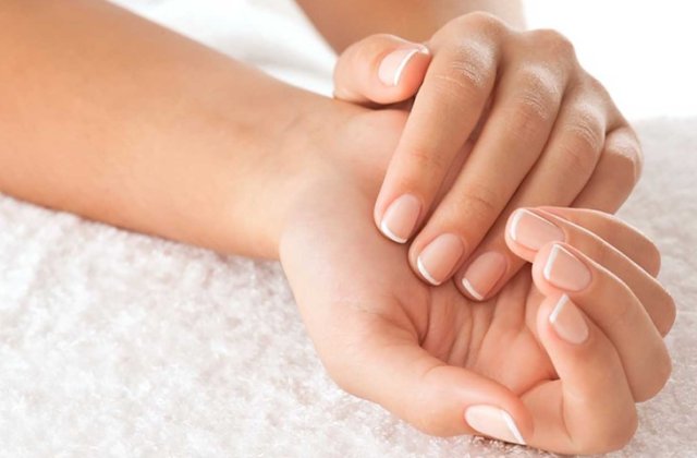 Variante de culori și tendințe pentru manichiură &icirc;n 2023