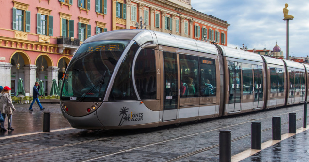 O nouă grevă generală a transportului din Franța. Atenționarea MAE