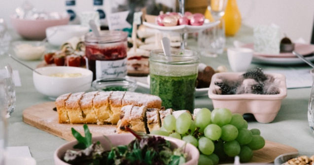 Masa de Paște - cum eviți excesele alimentare