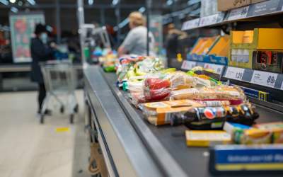 Inflația a scăzut la 14,53%...