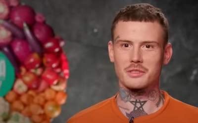 Cine este tânărul căruia...