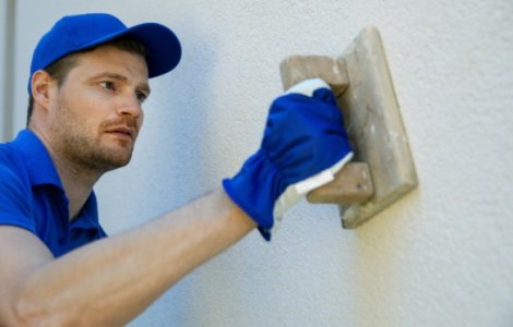 Cum să obții aspectul de casă nouă: 3 schimbări de exterior pe care le poți face