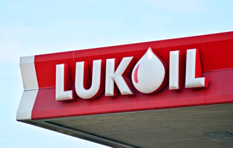Rușii din fruntea Petrotel Lukoil Ploiești au fost demiși. Concuderea, preluată de un român și un ucrainean