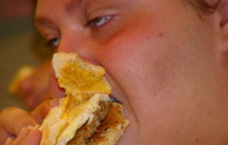  Top  Atentie, le consumati zilnic! Top 10 alimente FALSIFICATE de care trebuie sa ne ferim