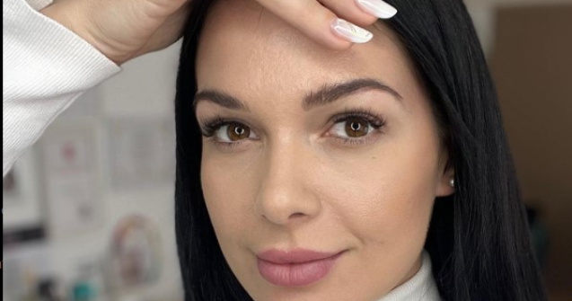 Deea Maxer, surprinsă cu un buchet de lalele de către noul iubit: „Liniște și mângâiere”