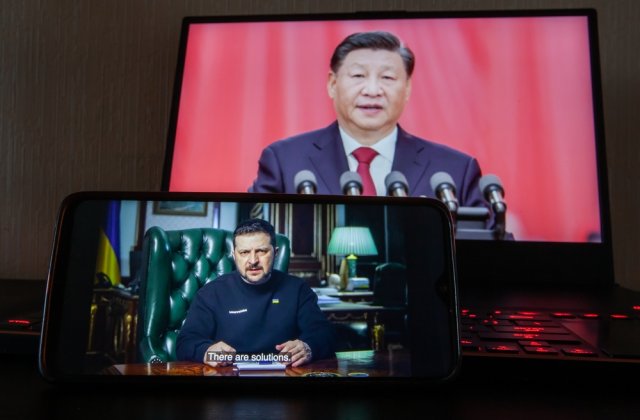 Mesajul pe care Xi Jinping i l-a transmis la telefon lui Zelenski. Președintele Ucrainei speră că va putea profita de influența politică a Chinei