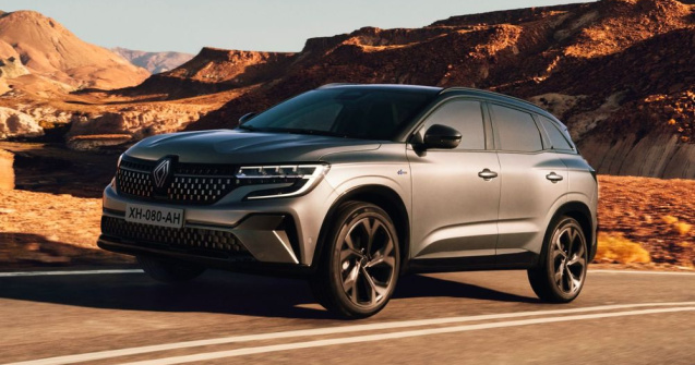 Mașinile din Aventour 2023: Renault Austral, urmașul lui Kadjar, oferă tehnologie avansată