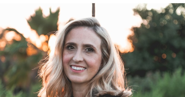 Dinți albi și strălucitori: Cele mai eficiente metode de albire a dinților