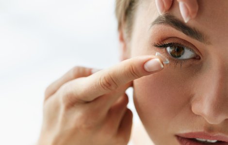 Ce sunt lentilele de contact torice și când ai nevoie de ele