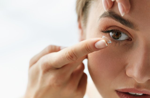 Ce sunt lentilele de contact torice și c&acirc;nd ai nevoie de ele